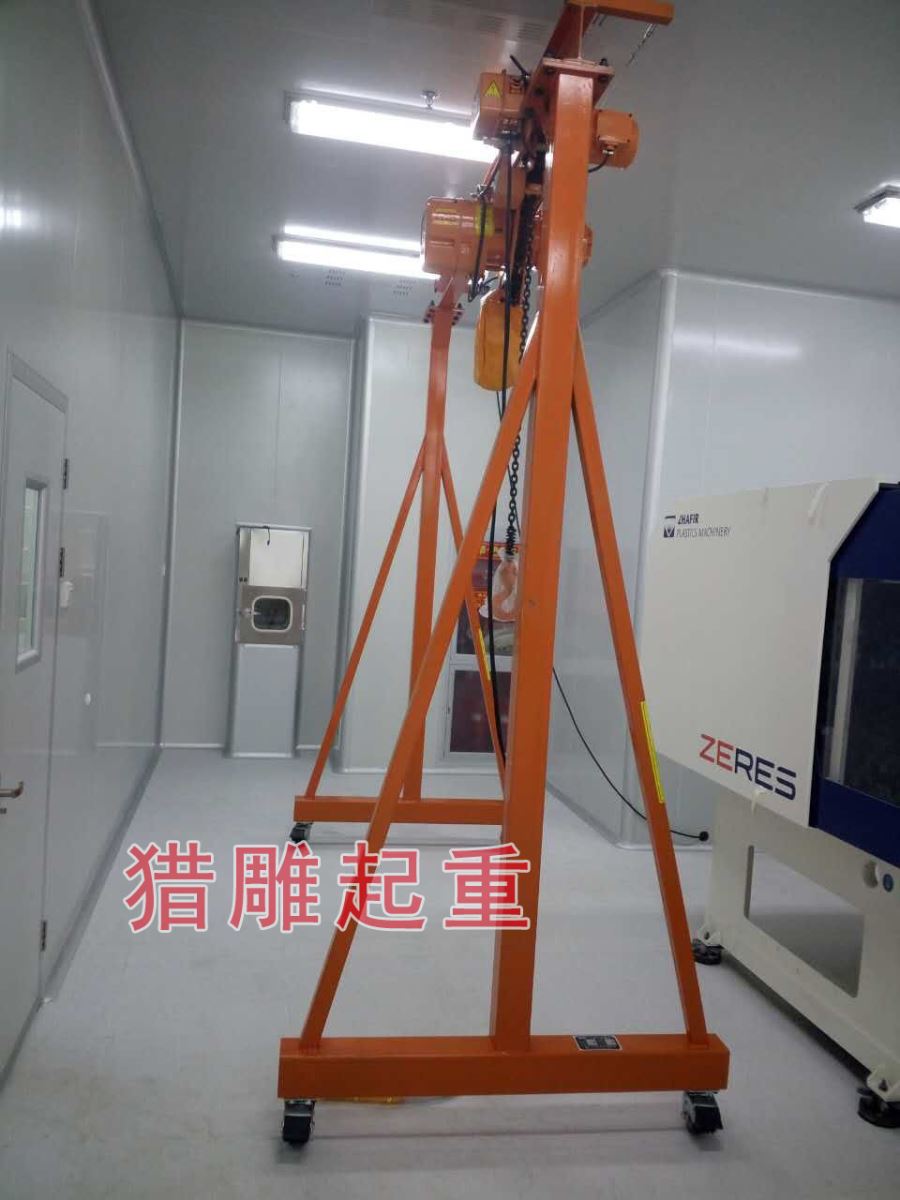 獵雕小型龍門(mén)吊使用案例